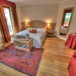 Hotell Cresta Et Duc 4*