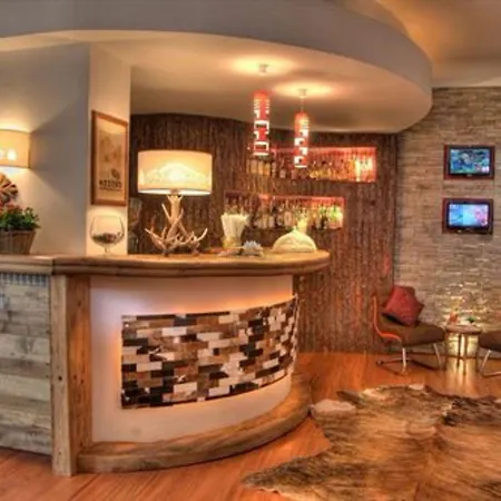 Cresta Et Duc מלון קורמאיור