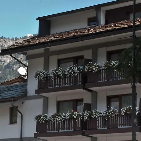 Cresta Et Duc Courmayeur