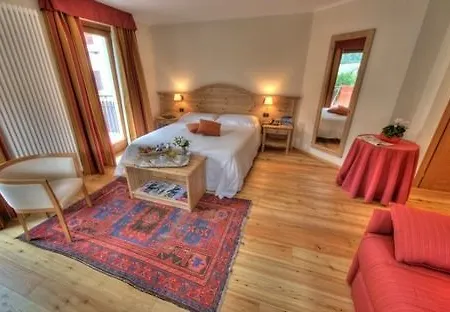 Otel Cresta Et Duc 4*