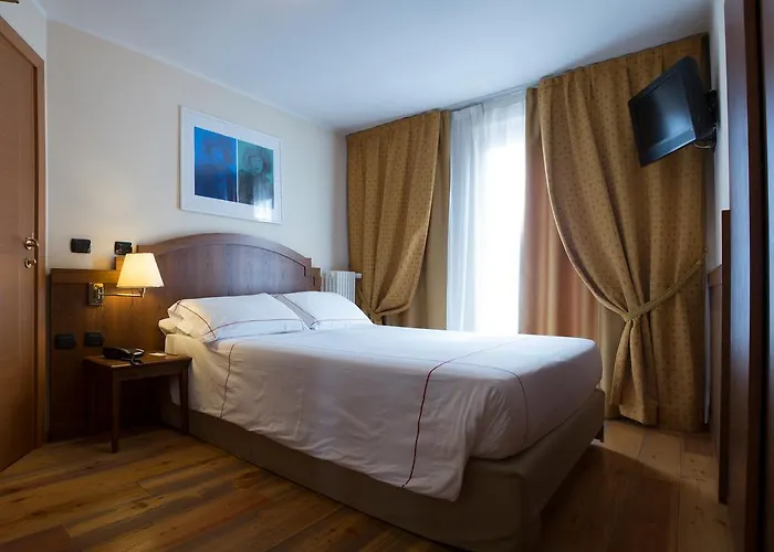 Cresta Et Duc 4* קורמאיור