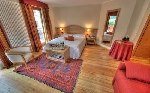 Hotel Cresta Et Duc 4*