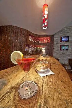 Hotel Cresta Et Duc 4*